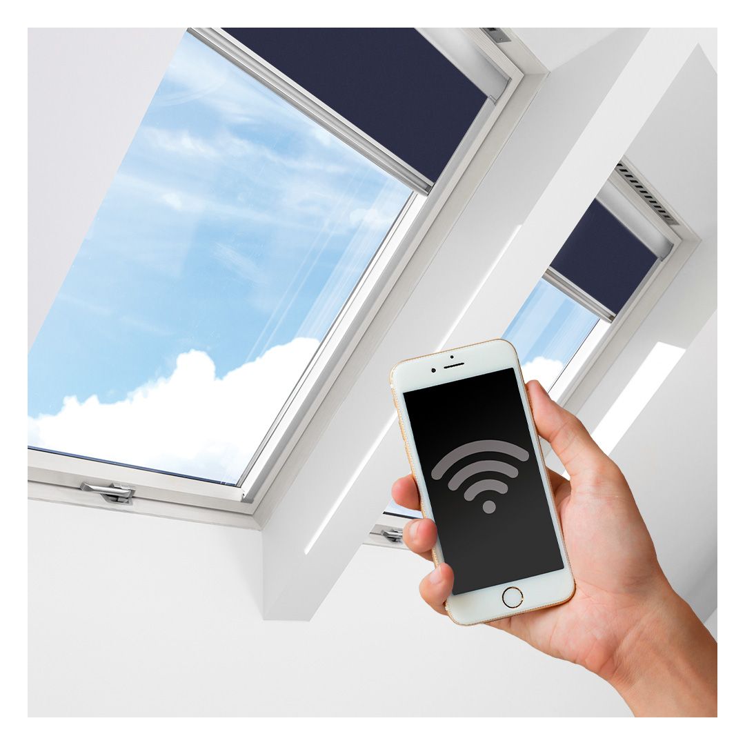 Fakro ARF WiFi Verduisterend Rolgordijn 051 Marineblauw